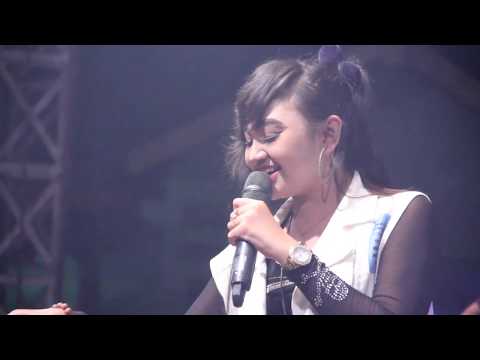 Cerita Anak Jalanan   Jihan Audy New Pallapa live Banggi Rembang