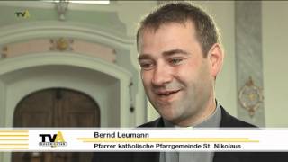 preview picture of video 'Tradition und Brauchtum: nach 3 Jahren wieder Fronleichnamsprozession in Pfronten'