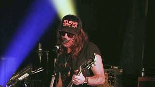 The Cadillac Three - Turn It On (Live from The Basement Nashville)