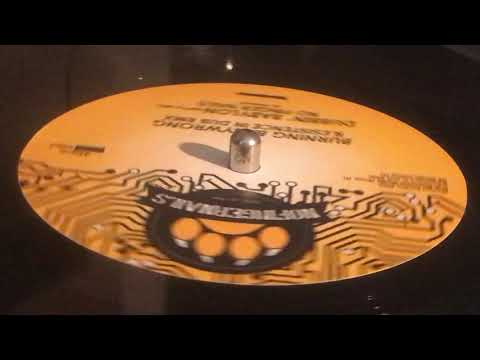 R. ESISTANCE ~ Burning Babywrong, NO FINGER NAILS ~ Dubbin' Babylon(RANKING DEE~BurningBaylon,BSide)