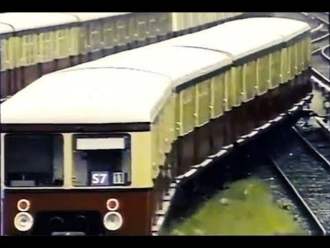 The Berlin S-Bahn - Through the center