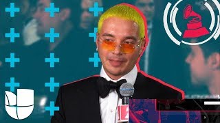 J Balvin mantiene sus dos pies en la tierra | Latin GRAMMY