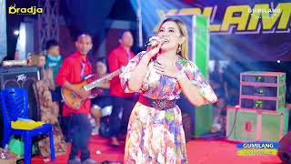 Download lagu D'RADJA PASTI AJA - ANDAIKAN KAU DATANG KEMBALI EVA AQWIELA - WEDDING DANIEL & IKA - MLONGGO JEPARA mp3 Download lagu D'RADJA PASTI AJA - ANDAIKAN KAU DATANG KEMBALI EVA AQWIELA - WEDDING DANIEL & IKA - MLONGGO JEPARA mp3