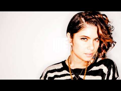 LEAH LABELLE x NEPTUNES - MAKE ME GET UP [HD]