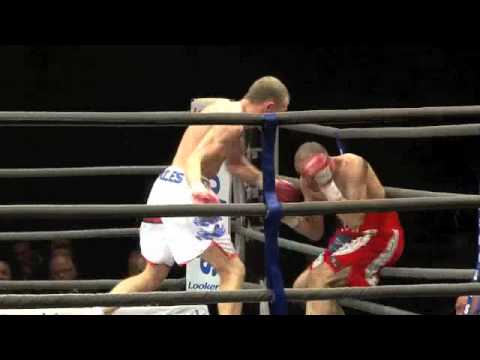 CURTIS WOODHOUSE v DALE MILES (FULL FIGHT) / iFILM LONDON / REAL STEEL
