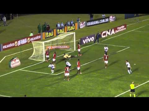 Ponte Preta vence Flamengo por 2 a 0