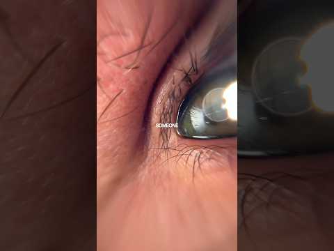 I Turned my iPhone Into a Magnifying Glass 📲