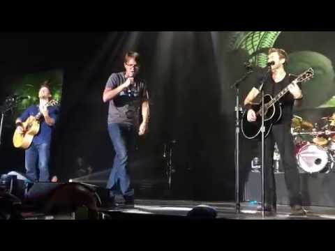 Ukrainian guy singing Rockstar with Nickelback 10.09.2016 Kaunas