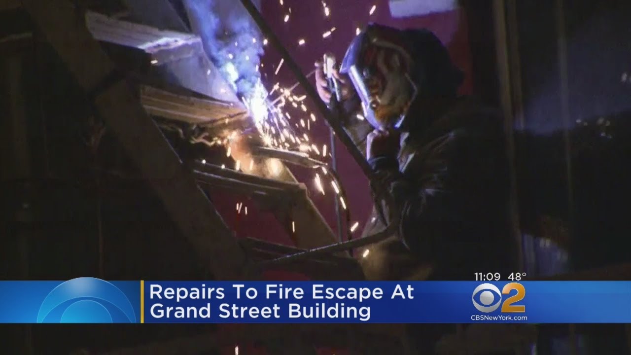 Crews Repair SoHo Fire Escape Some Feared Could Collapse
