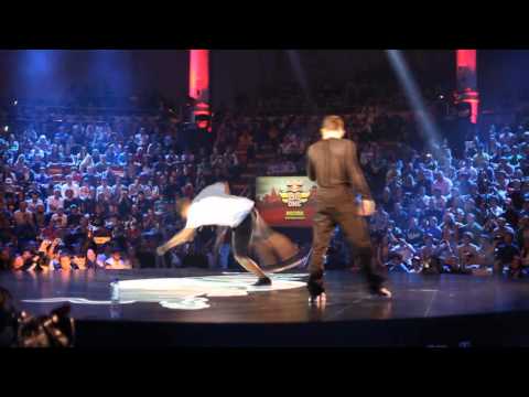 Flying Budha vs. Neguin / Red Bull Bc One 2011 Moscow