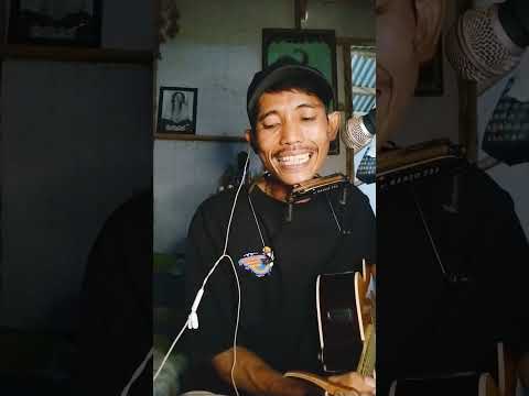 Ade baton - tolong dengar Tuhan Iwan fals (cover)