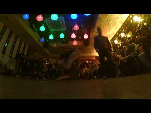 Goqart vs Michał Andrzej | TOP 8 Bboying | SANTA DANCE BATTLE