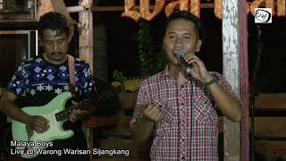 Download lagu Dikau Pujaan Nyanyian asal ahmad Jais - Malaya Boys (Cover) mp3 Download lagu Dikau Pujaan Nyanyian asal ahmad Jais - Malaya Boys (Cover) mp3