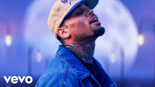 Kadr z teledysku Undecided tekst piosenki Chris Brown