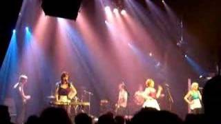 The Pipettes - 'Dirty Mind'