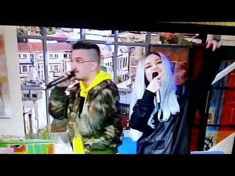 Keed si Kaira-menaj in trei