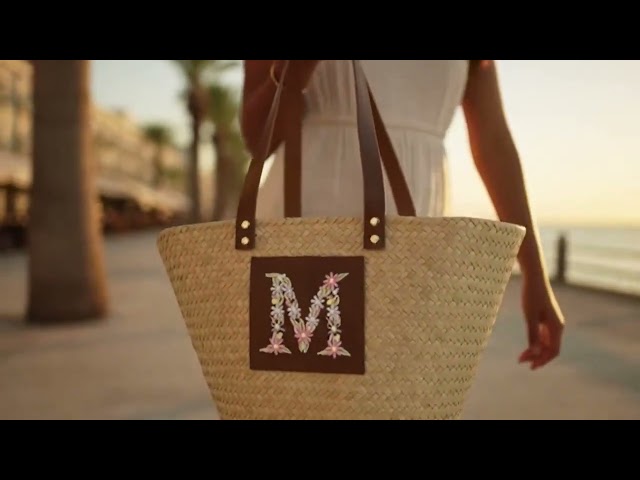 Vídeo relacionado con Transparent Gift Tote Bag Personalizada con Nombre para Mujer. Bolsa shopper de playa con asas largas. Diseño Veraniego. Regalo Original para Verano. (Ondas)