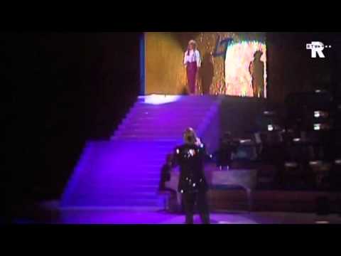 Anita Meyer over Lee Towers