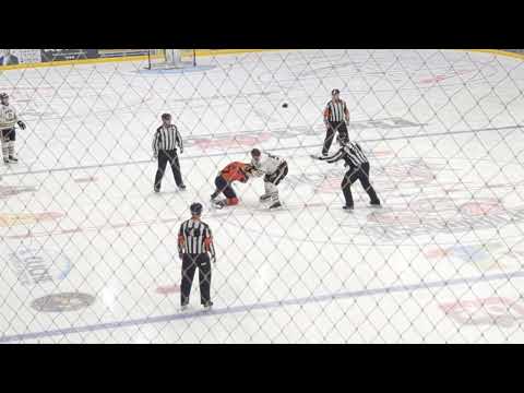 Fight/Bagarre ROUND 2 Dave Hamel vs Hubert Poulin 09 janvier 2026