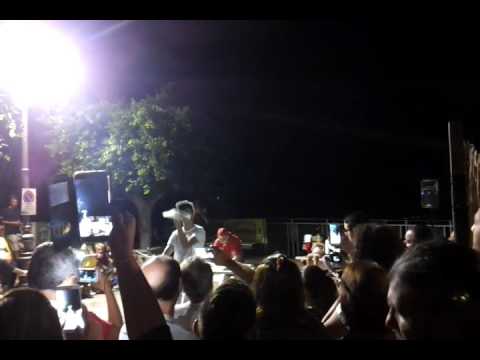 Il campione di pizza acrobatica  Giuseppe Maggio a San Martino (Spadafora,  Me) 21 Agosto 2016