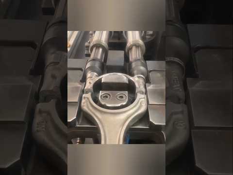 Connecting Rod that looks like Broken; but it's actually Genius. #engine #manufacturing #mechanic