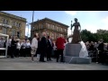 Revealing the statue of Dame Gracie Fields