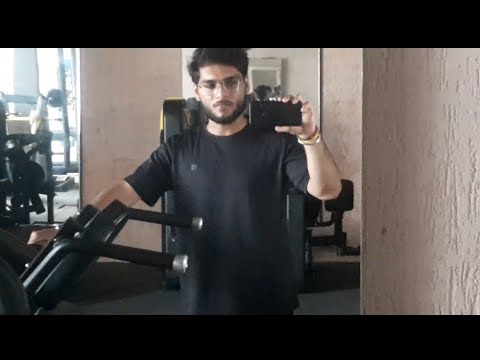 Alone in the gym...Doing leg workout