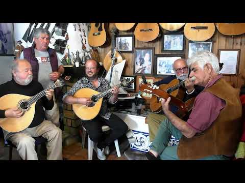 De balde na mão FR-EN-IT-ES-DE Francisco Andrade - Tertúlia do Fado - Fernão Ferro, 22-3-2023