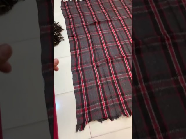 بطانية قديمة (كمبل)