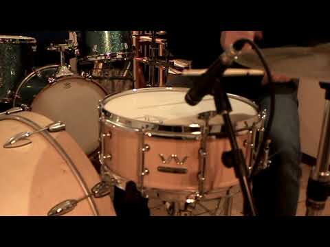 WAMBOOKA HARMONIC STAVES SNARE - SANTA MONICA MAPLE 1455 -MEDIUM TUNING