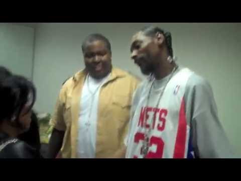 Snoop Dogg Runs into Will Smith, Sean Kingston and Adrian Grenier from Entourage