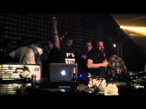 VISIONQUEST : Seth Troxler, Ryan Crosson, Shaun Reeves @ TIME WARP Mannheim 2012 HQ. by. OBI 1311