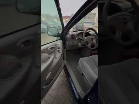 фото chrysler voyager iv 0