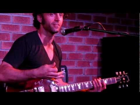 DWEEZIL ZAPPA- Alternate Picking Technique -Tel Aviv 2010