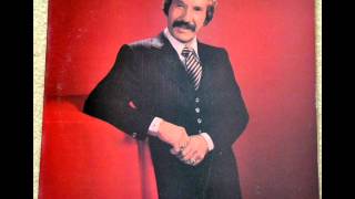 Marty Robbins - Sometimes When We Touch