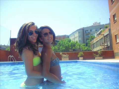 download lagu mp3 mp4 Eres Esa Hermana Que Siempre Quise Tener, download lagu Eres Esa Hermana Que Siempre Quise Tener gratis, unduh video klip Download Eres Esa Hermana Que Siempre Quise Tener Mp3 dan Mp4 Music Gratis