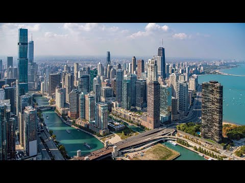 Tour the swimming pools at 14 Streeterville apartment towers