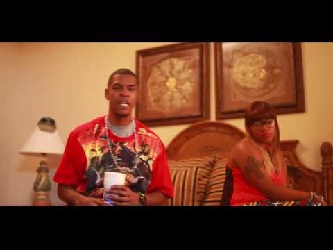 download lagu mp3 mp4 Mr Vroom, download lagu Mr Vroom gratis, unduh video klip Mr Vroom