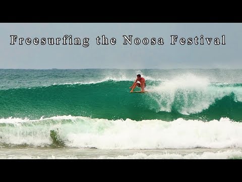 Longboarding between heats - men - Noosa Festival 2019