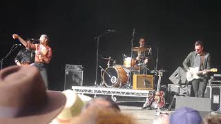 Nadine Shah - 'Holiday Destination' (Live at EOTR 2017)