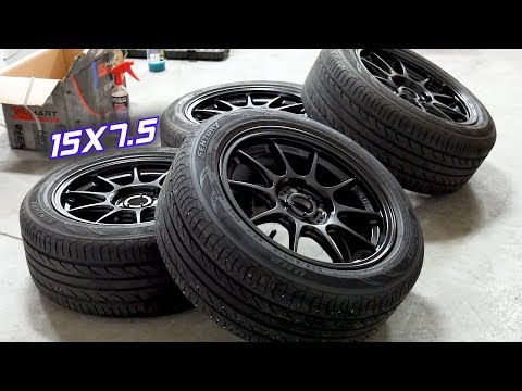 Test Fitting the New Wheel & Tire Setup on the Civic