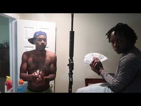 Exit46 kilo Patiently waiting