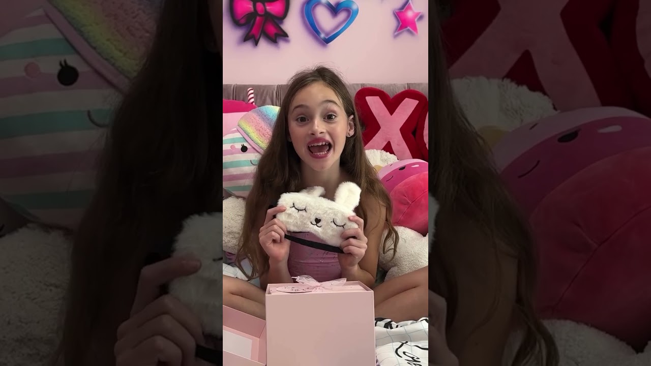 Unboxing the Happy Lolli Pink Box 🎁 8 Fun Gifts & Empowering Tasks | Perfect for Tween & Teen Girls
