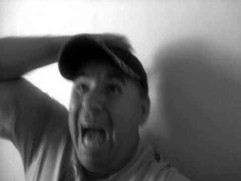 Pânico e desespero em camarote,após um susto após  uma explosão !