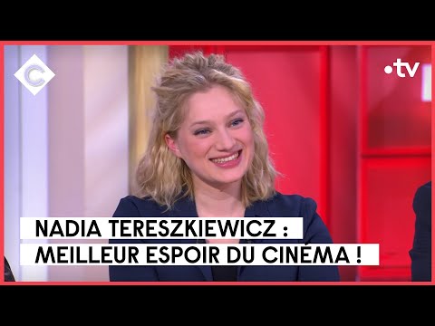 François Ozon, Nadia Tereszkiewicz, Dany Boon et Thibault Cauvin - C à Vous - 02/03/2023