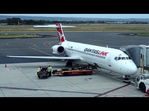 QantasLink Economy Class - Adelaide to Sydney (QF 1560) - Boeing 717-200