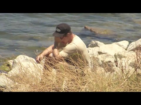 VIDEO: Crews search lake Saturday for “Glee" star Naya Rivera