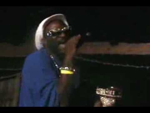 Pimp has hoes jump roping @ concert