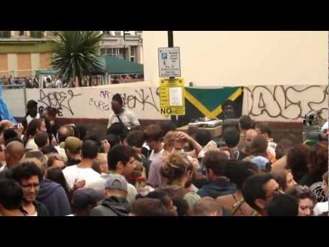 NOTTING HILL CARNIVAL 2012 - CHANNEL ONE SOUND SYSTEM ▶ Ras Kayleb "Each And Everywhere" ④