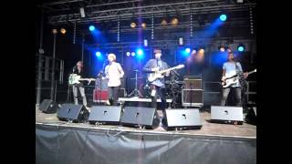 Away live @ Slottsfjell festivalen 2013